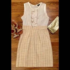 BCBGmaxAzria Silk & Tweed cream/gold dress Sz. 6